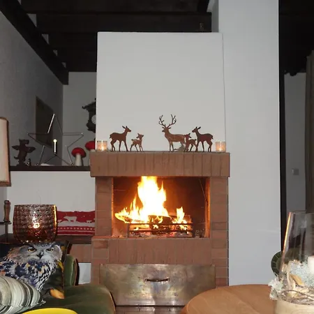 Prázdninový dům Mit Terrasse Und Offenem Kamin By Interhome